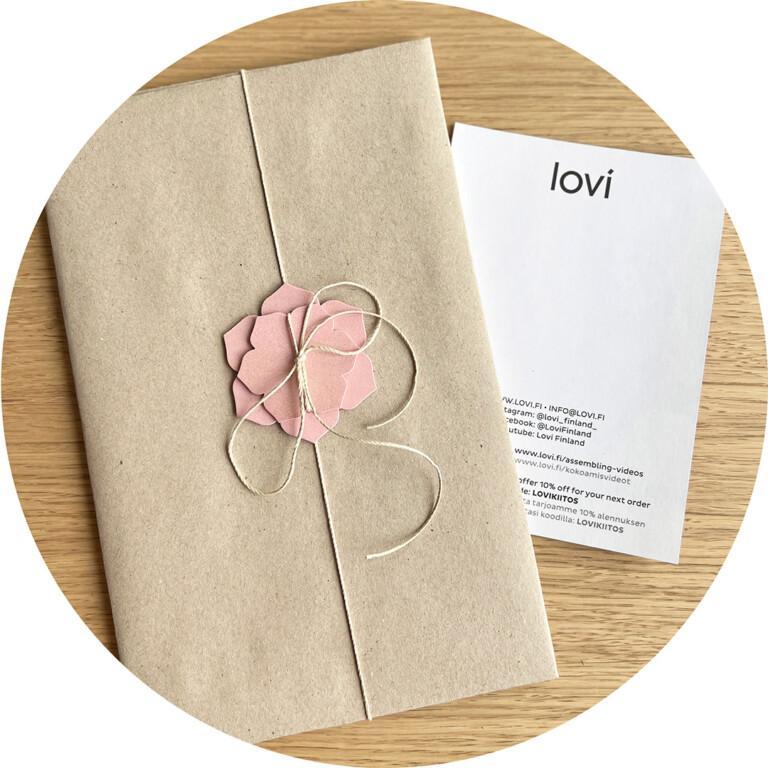 Lovi Gift Wrap Light Pink Flower. Gift wrapping option on Lovi Online Store.