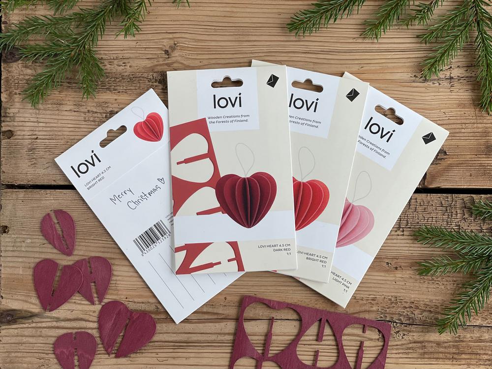 Christmas decorations are also the great gifts. Lovi Hearts are easy-to-send.