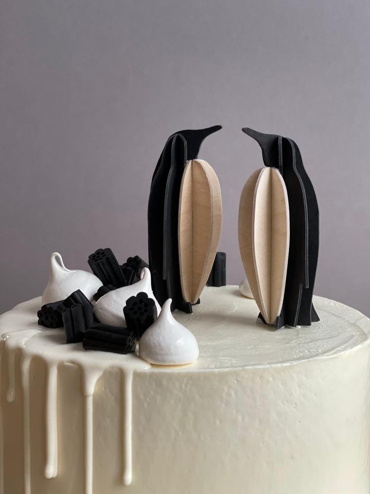 Penguin Christmas Cake Topper - Yumbles.com