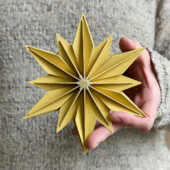 Lovi Decor Star 15cm, honey yellow, wooden decor star