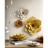 Wooden Lovi Decor Flowers on the wall and on table, natural wood, cinnamon brown and honey yellow