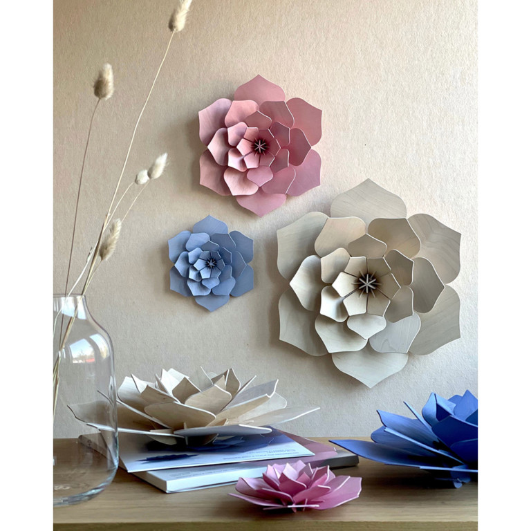 Lovi Decor Flowers on the wall and on table, light pink, flax blue and natural wood.