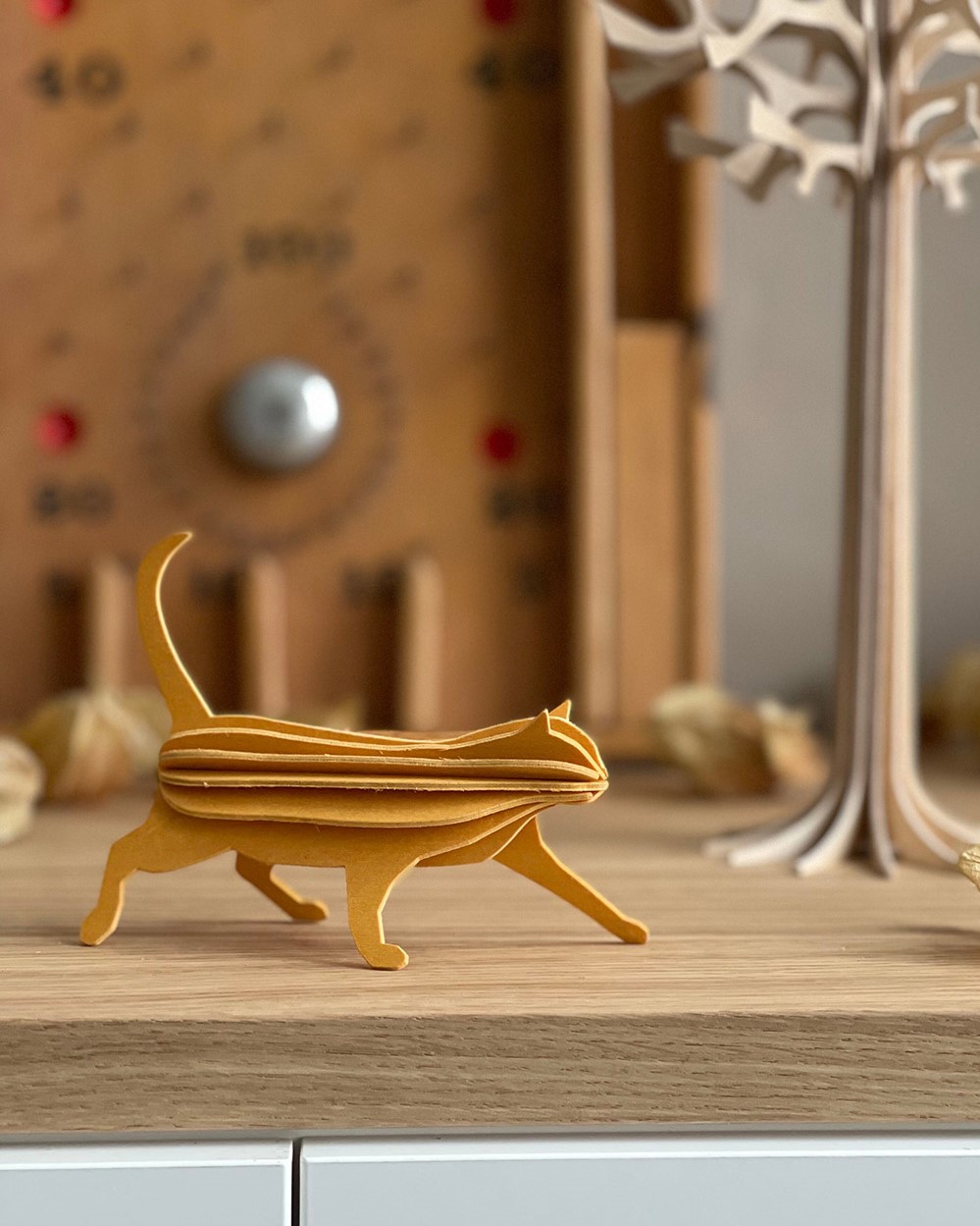 Wooden Lovi Cat, warm yellow