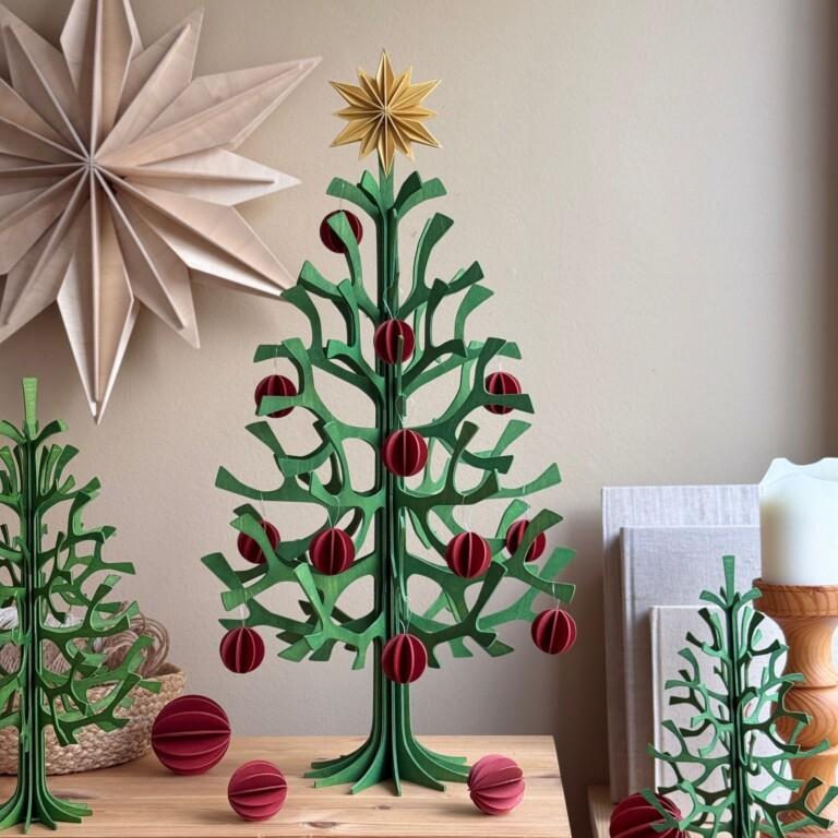 Lovi Christmas Tree Set 50cm, wooden Christmas Tree with wooden tree top star and wooden baubles. Colors forest green, honey yellow, warm red.